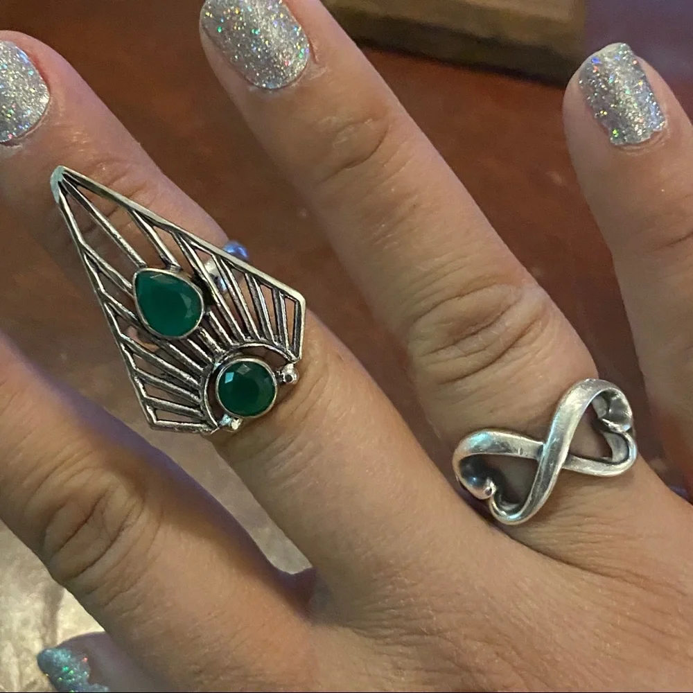 Lab‎ Emerald Sterling Silver Plated Arrow Ring,  Size 6